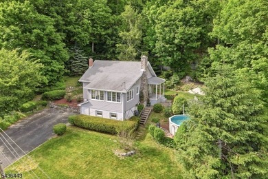 Perched on a corner lot in Pinecliff Lake Community, this - photo 34
