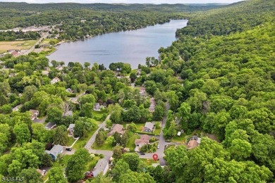 Perched on a corner lot in Pinecliff Lake Community, this - photo 38