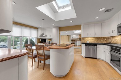 Waterfront Living at Its Finest! This exceptional waterfront - photo 6