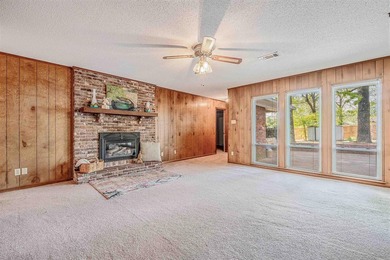 Discover this amazing split floor plan home with TWO primary - photo 4