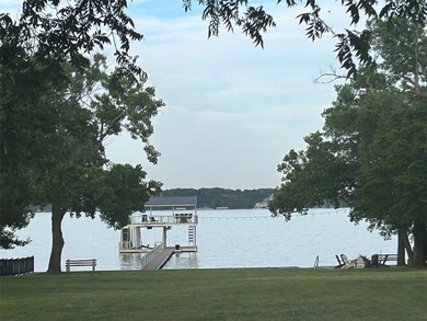 Come play now, build later, and fall in love with lake life - photo 5