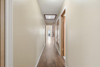 Welcome to tranquil waterfront living in the highly sought-after - photo 21