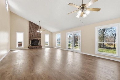 Welcome to tranquil waterfront living in the highly sought-after - photo 23