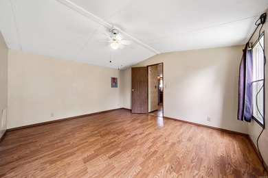 Very nice Mobile Home close to National Park College. 3 Nice - photo 8