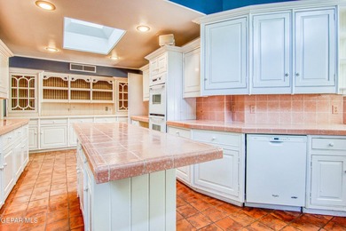 Tranquil and iconic property, built at the inception of the - photo 29