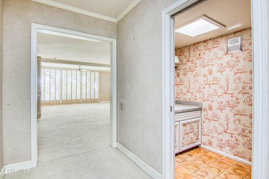 Tranquil and iconic property, built at the inception of the - photo 36