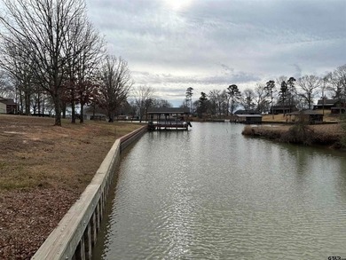 Welcome to tranquil waterfront living in the highly sought-after - photo 39