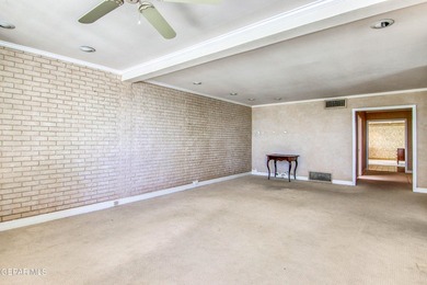 Tranquil and iconic property, built at the inception of the - photo 40