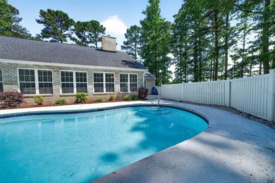 RARE OPPORTUNITY!! All-Brick Pool Home on 0.67 Acre lot with NO - photo 4