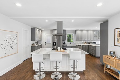 Experience the perfect blend of modern style and coastal - photo 8