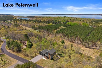 Additional listing photo 4