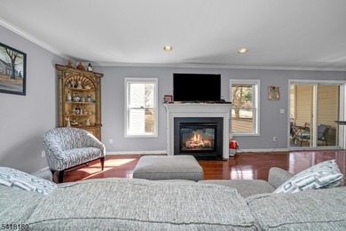 Beautiful first-floor condo located in the highly sought-after - photo 5