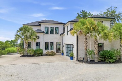 Experience exceptional waterfront living at 547 Bannockburn Road - photo 1
