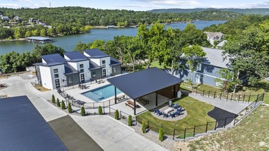 This home is just a short easy walk to the community's amenities - photo 8