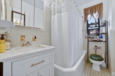 Come check out this lovely, spacious junior 4 apartment filled - photo 11