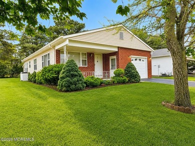Available is this Lakeview in Holiday City South with 2 bedrooms - photo 3