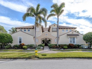 Unparalleled luxury and privacy in a Venetian first-floor - photo 15