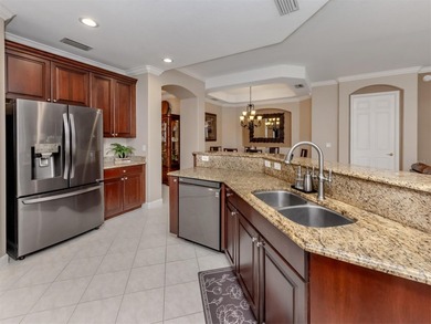 Unparalleled luxury and privacy in a Venetian first-floor - photo 24