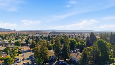 Welcome to 727 Balfour Dr, a spacious 3-bedroom, 1.5-bath - photo 28