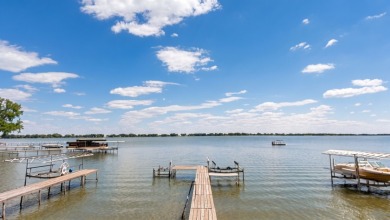 WELCOME TO EASY LAKE LIVING AT JOHNSON LAKE! SOLD - photo 2