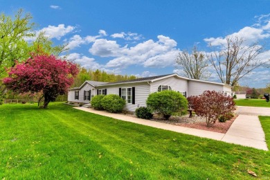 Lake Home For Sale in Churubusco, Indiana