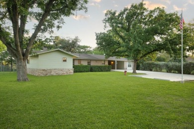 Lake Home For Sale in Kerrville, Texas