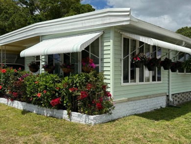 (private lake, pond, creek) Home For Sale in Largo Florida