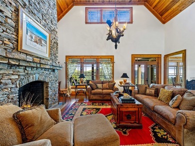 Best Mountain Views in Lake Toxaway! Experience refined mountain - photo 11