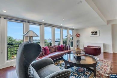 Premier luxury living opportunity in one of the most exclusive - photo 11