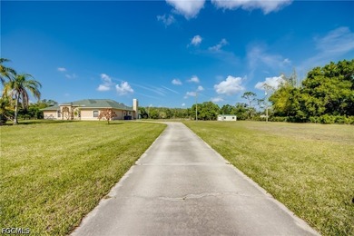 Places like this are disappearing fast in SWFL. Your private - photo 2