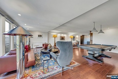 Premier luxury living opportunity in one of the most exclusive - photo 12