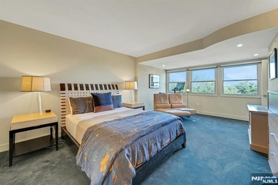 Premier luxury living opportunity in one of the most exclusive - photo 21