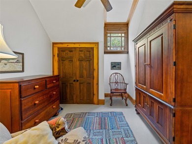 Best Mountain Views in Lake Toxaway! Experience refined mountain - photo 28