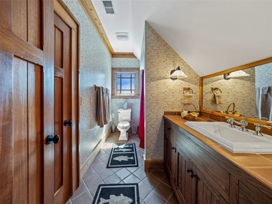 Best Mountain Views in Lake Toxaway! Experience refined mountain - photo 30