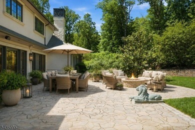 An architectural masterpiece by Jeffrey A. Beer A.I.A., this - photo 46