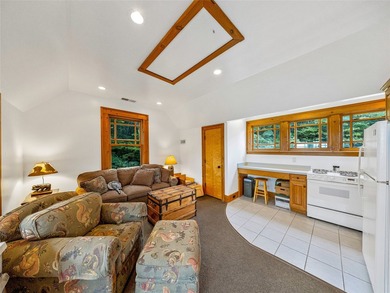 Best Mountain Views in Lake Toxaway! Experience refined mountain - photo 52