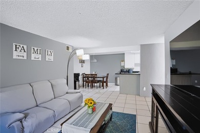 Welcome to South Coast Villas, a beautifully maintained gated - photo 2