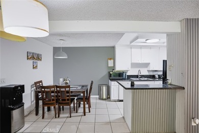 Welcome to South Coast Villas, a beautifully maintained gated - photo 3