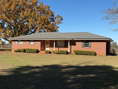 Lake Seminole Home Sale Pending in Donalsonville Georgia