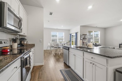 Welcome to easy, low-maintenance living in this beautifully - photo 13