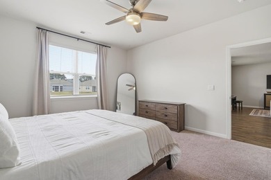 Welcome to easy, low-maintenance living in this beautifully - photo 16