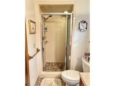 Dreaming of lakefront living? This comfortable ranch home with - photo 23