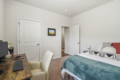 Welcome to easy, low-maintenance living in this beautifully - photo 24
