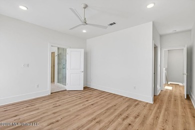 An Incredible Opportunity to Own Gulf-Front Luxury. Don't miss - photo 25