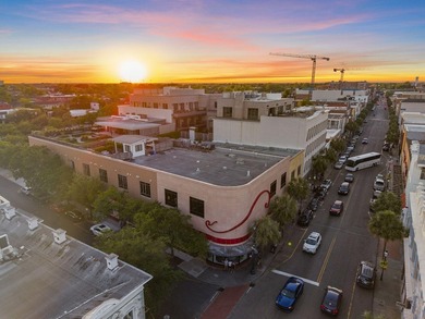 Experience the ultimate in modern luxury at 517 King Street Unit - photo 26