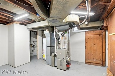 Welcome home to this stunning, completely updated all-brick - photo 29
