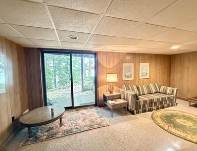 Dreaming of lakefront living? This comfortable ranch home with - photo 31