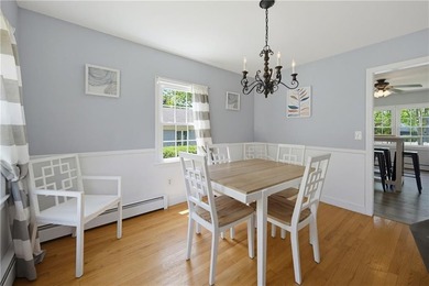 Beautifully maintained single level offering 3 bedrooms, 3 full - photo 10