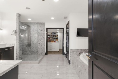 Experience the ultimate in modern luxury at 517 King Street Unit - photo 42
