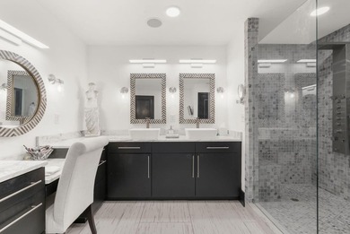 Experience the ultimate in modern luxury at 517 King Street Unit - photo 43